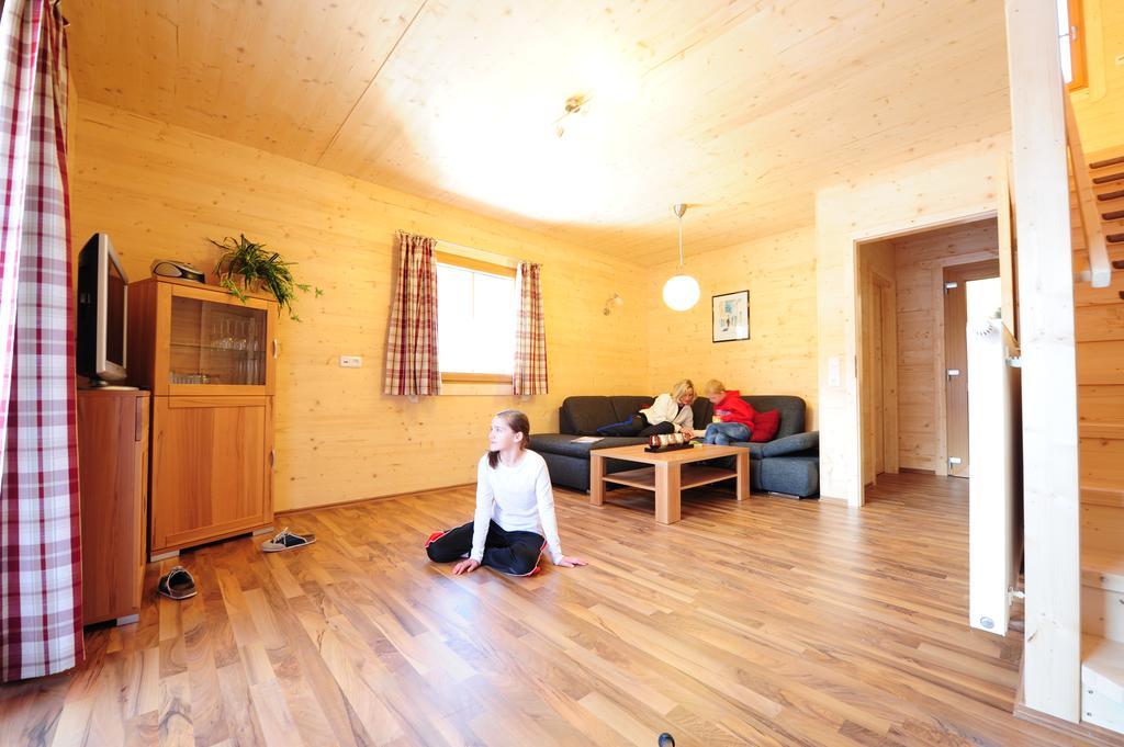 Feriendorf Am Hahnenkamm Ройте Экстерьер фото
